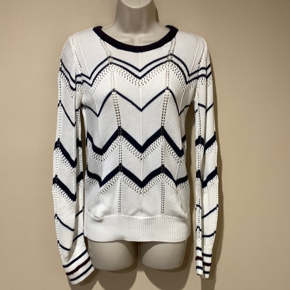 Melrose and Market Sweaters - Melrose and Market sweater